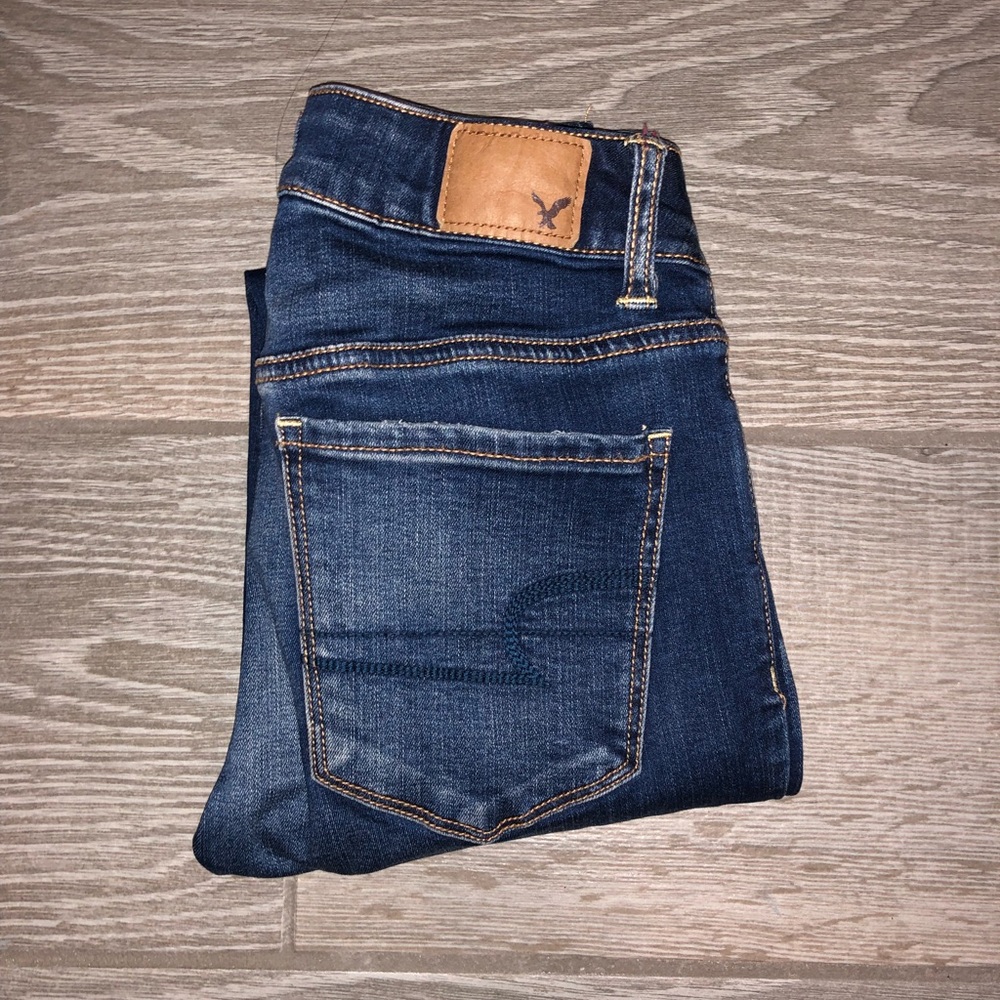 🦅 American eagle outfitters